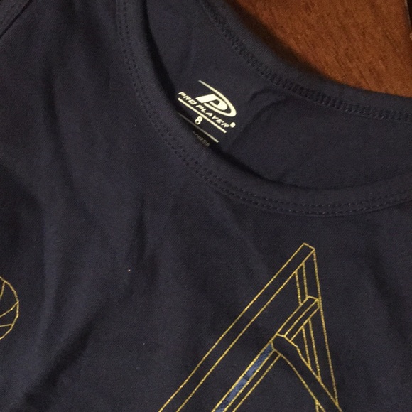 NWOT-Bundle of 2 Tops - Picture 2 of 3